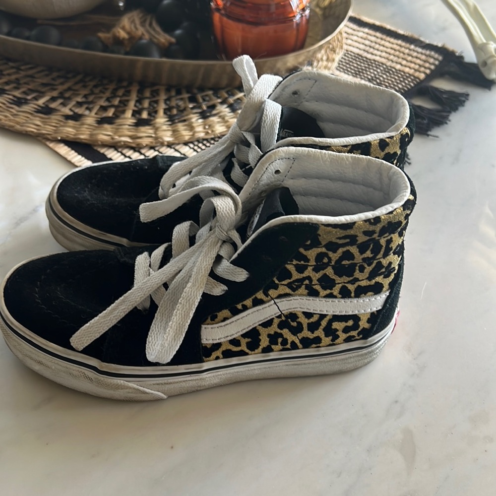 Leopard skate hi.